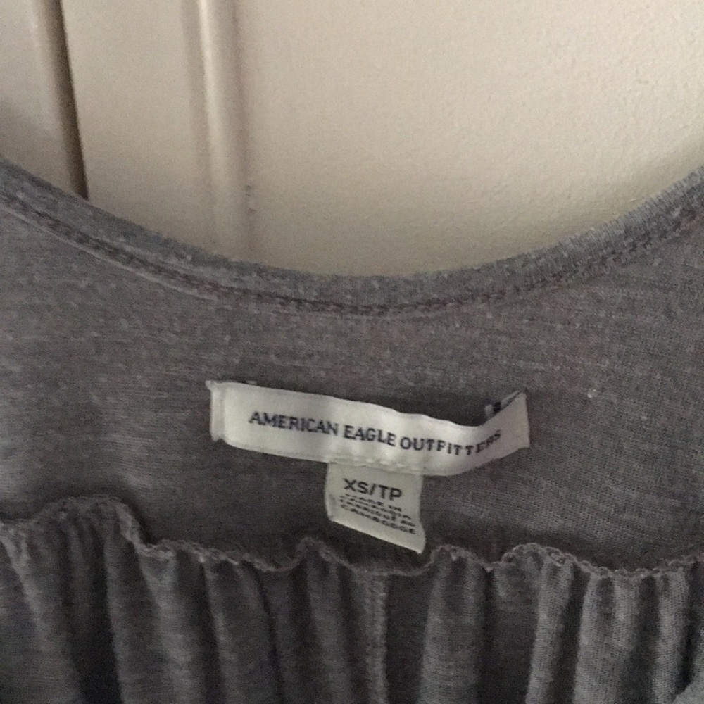 AEO Swing Tank - Picture 3 of 5